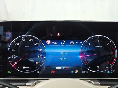 Mercedes-Benz S-Class — photo 11