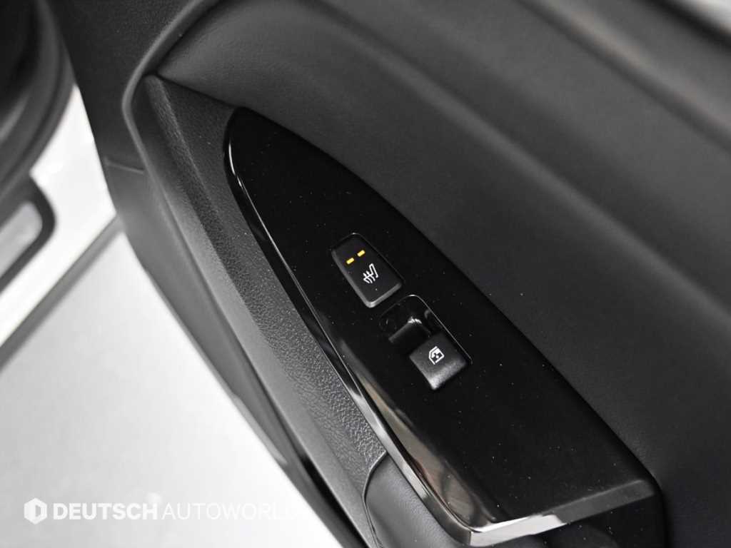 Kia Sportage — photo 16