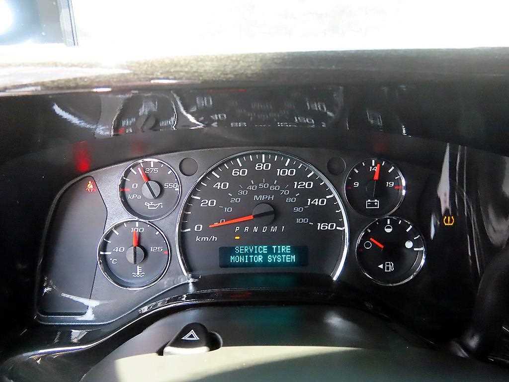 CHEVROLET Express Van — photo 12