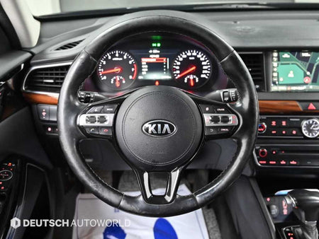 Kia K7 — photo 13