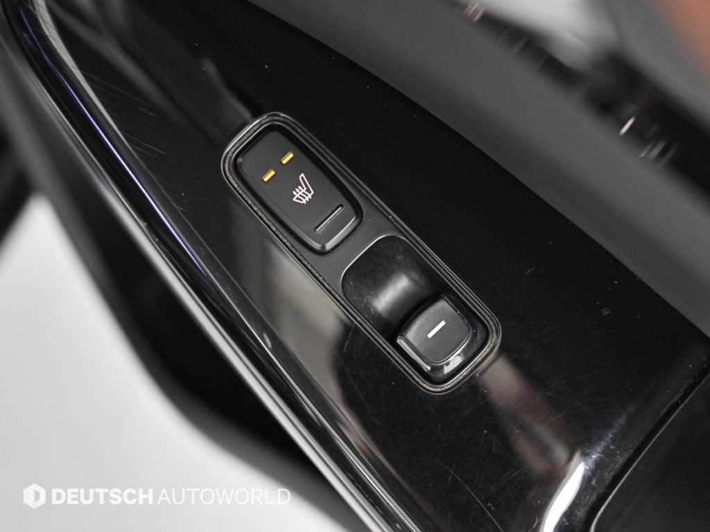 Kia K7 — photo 16