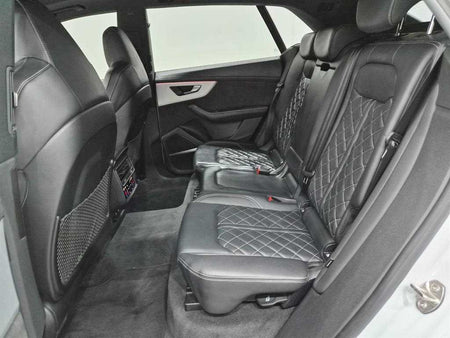 Audi Q8 — photo 07