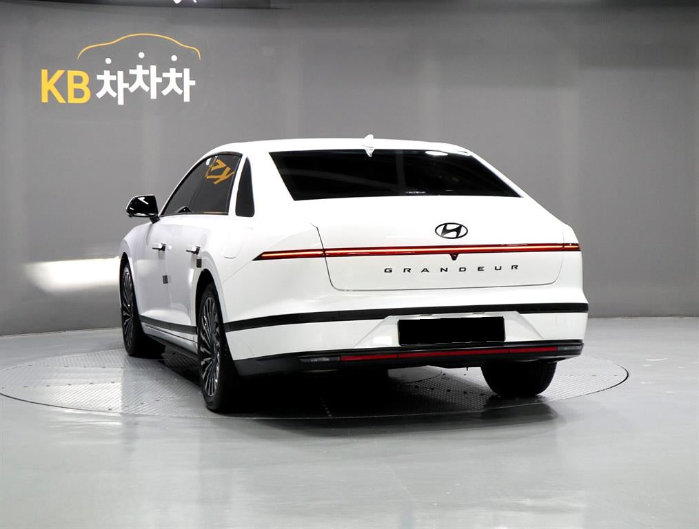Hyundai Grandeur — photo 04