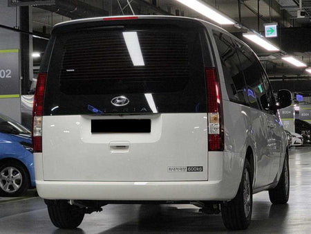 Hyundai Staria — photo 02