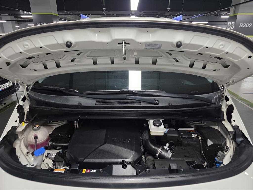 Hyundai Staria — photo 18