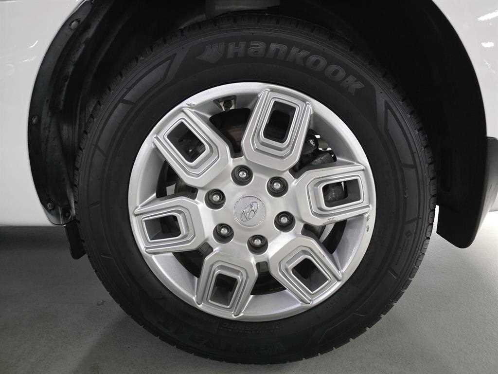 Hyundai Staria — photo 19