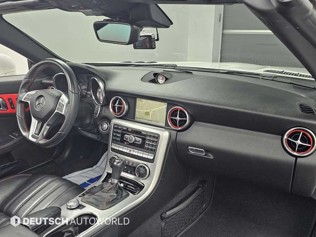Mercedes-Benz SLK-Class — photo 07