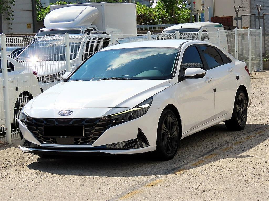 Hyundai Avante — photo 02