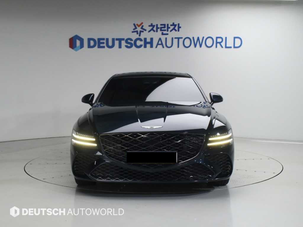 Genesis G80 — photo 03