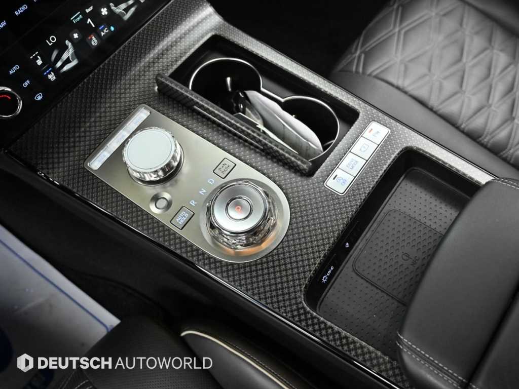Genesis G80 — photo 09