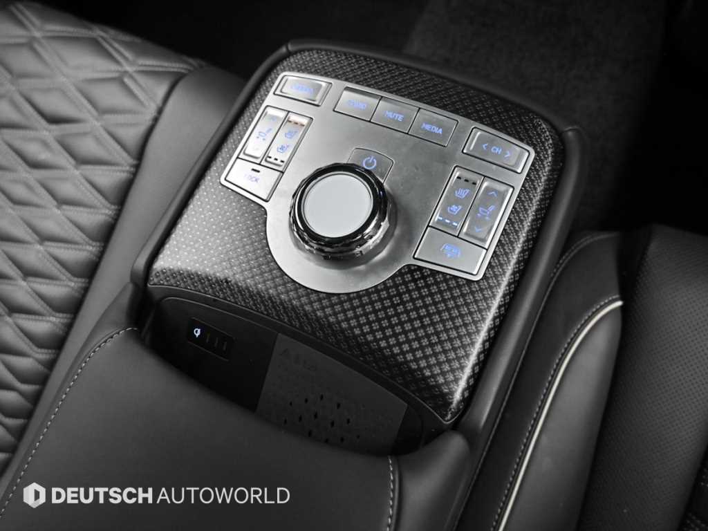 Genesis G80 — photo 16