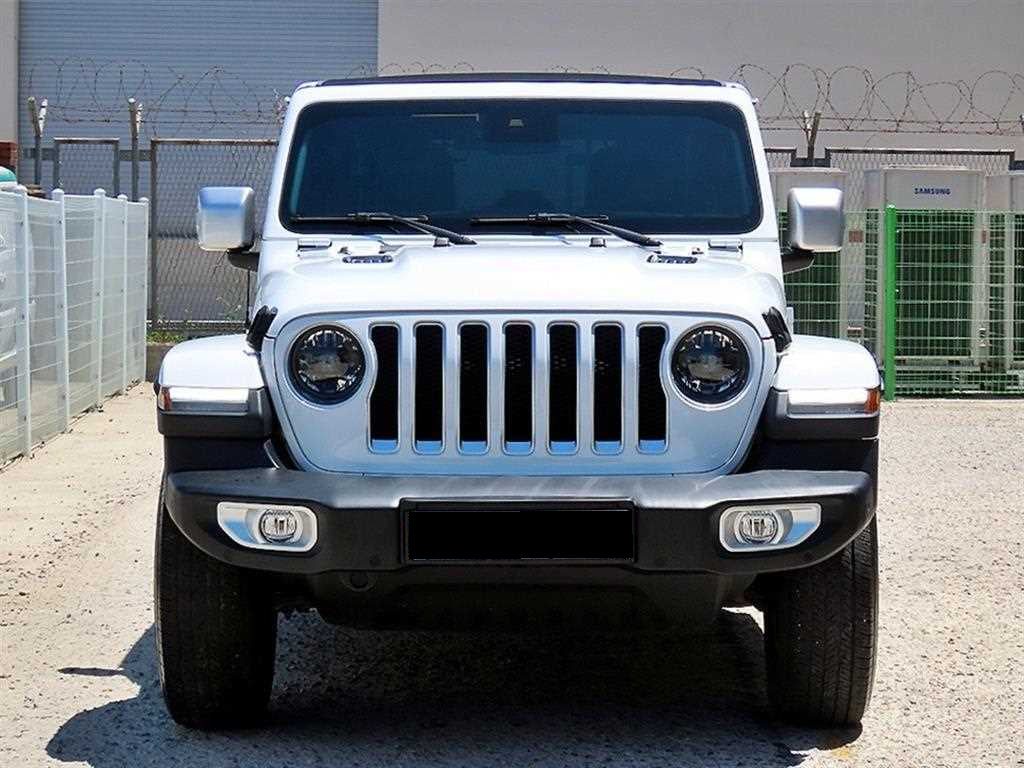 Jeep Wrangler — photo 01