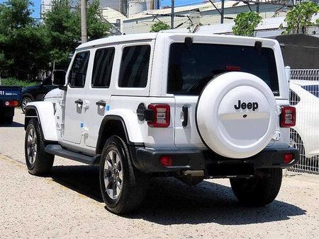 Jeep Wrangler — photo 03