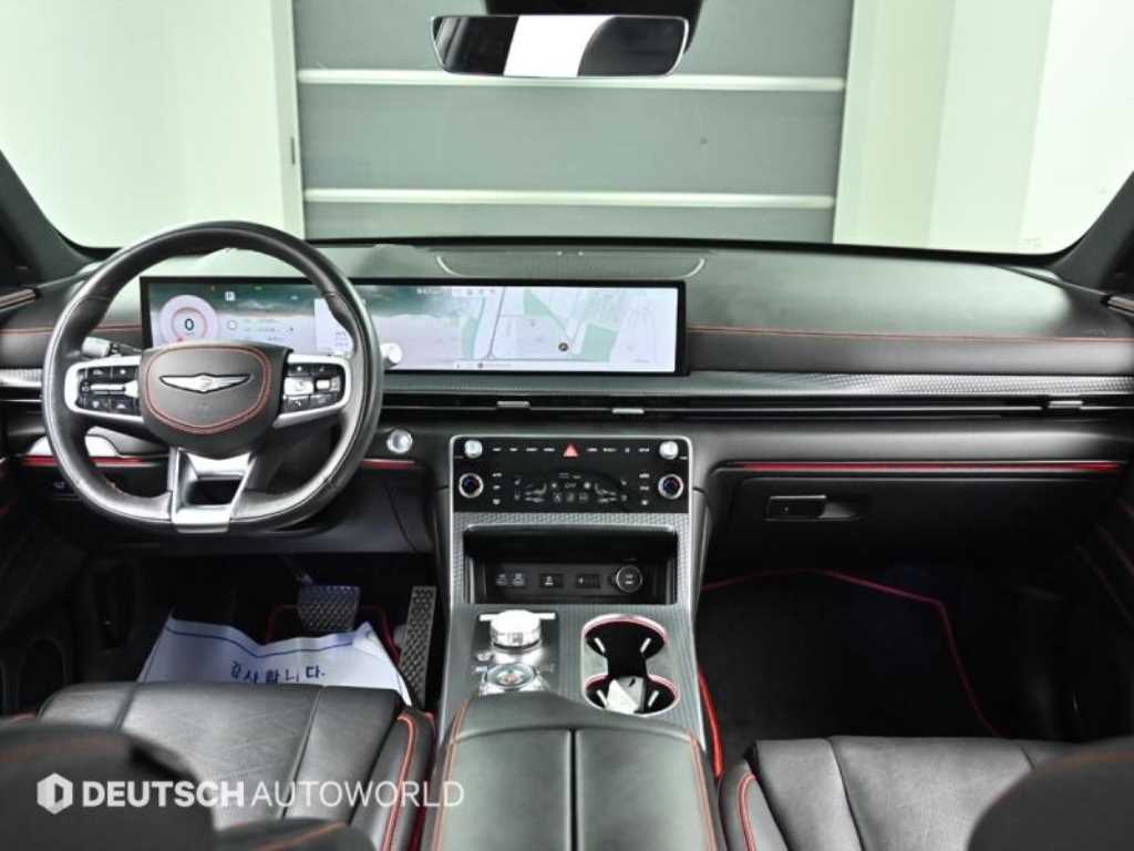 Genesis GV80 — photo 07