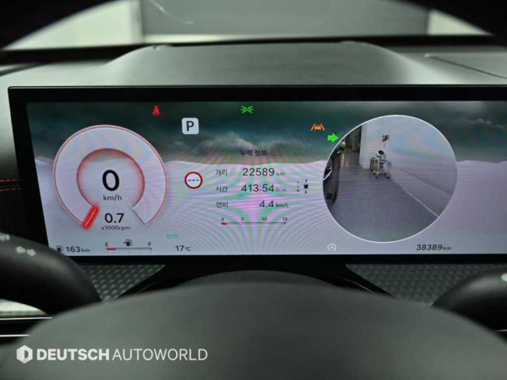Genesis GV80 — photo 08