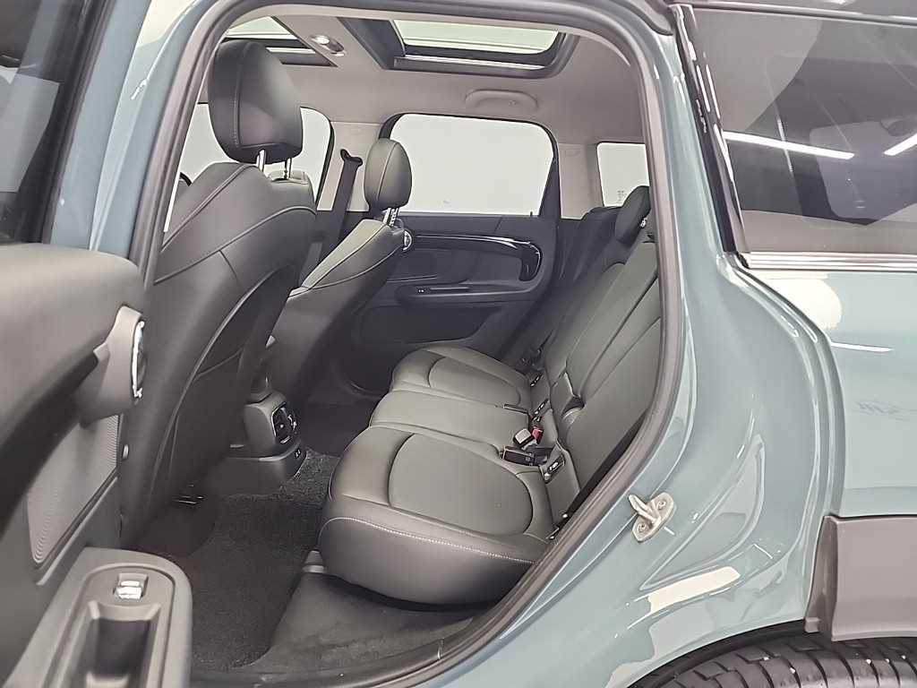 Mini Countryman — photo 12