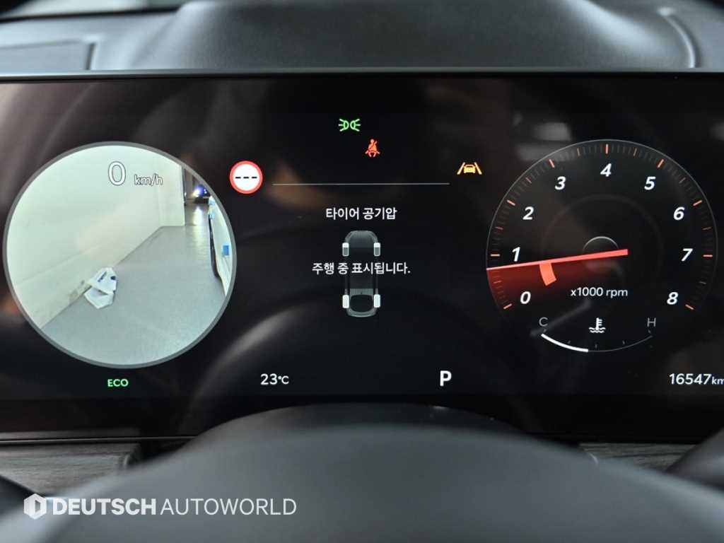 Kia K5 — photo 08