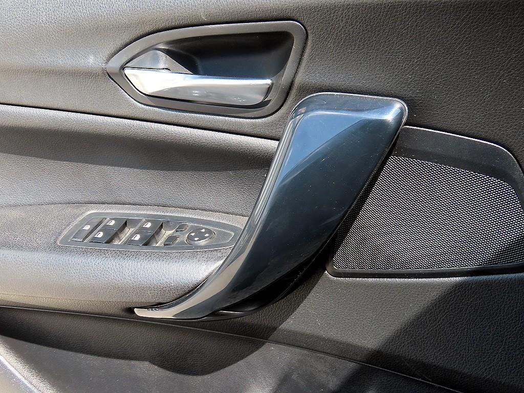 BMW 1-Series — photo 11