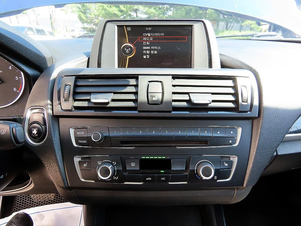 BMW 1-Series — photo 12