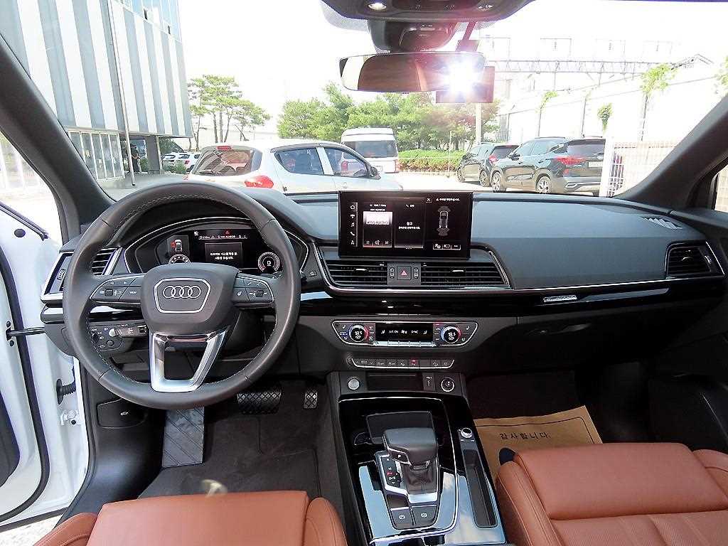 Audi Q5 — photo 07
