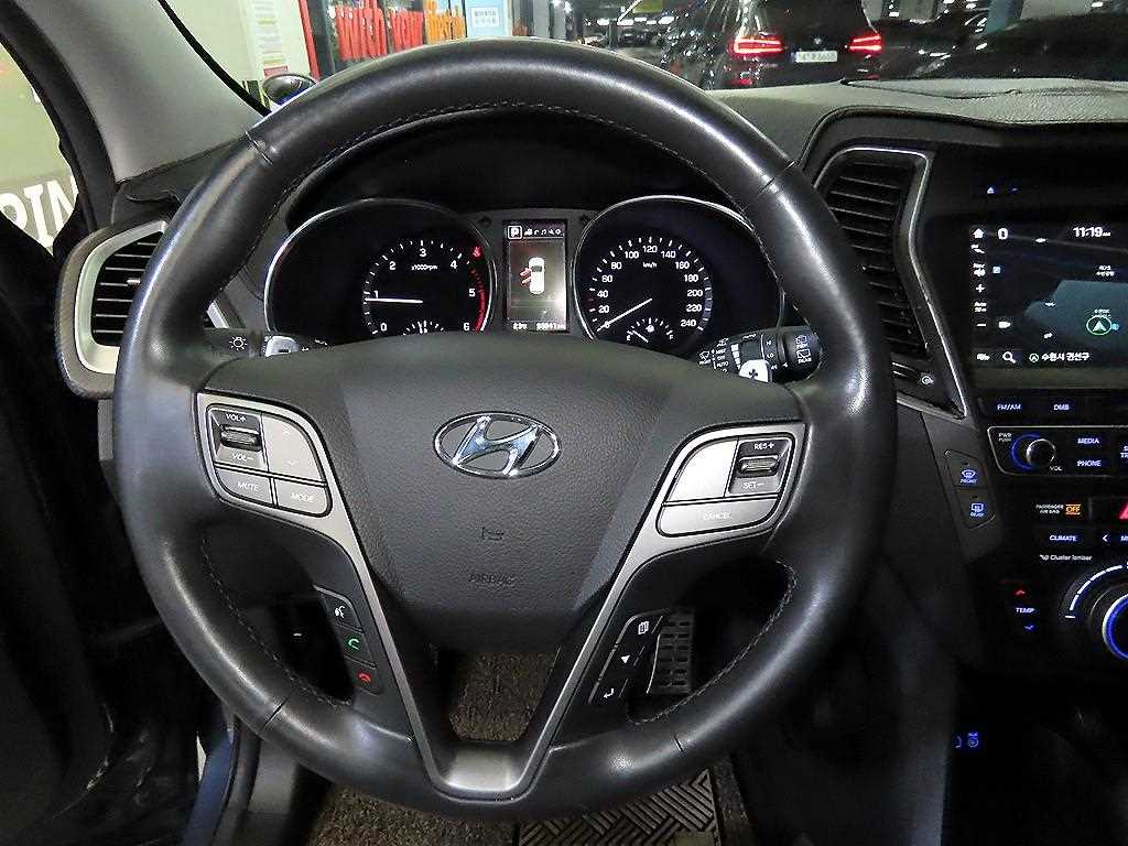 Hyundai Santafe — photo 08