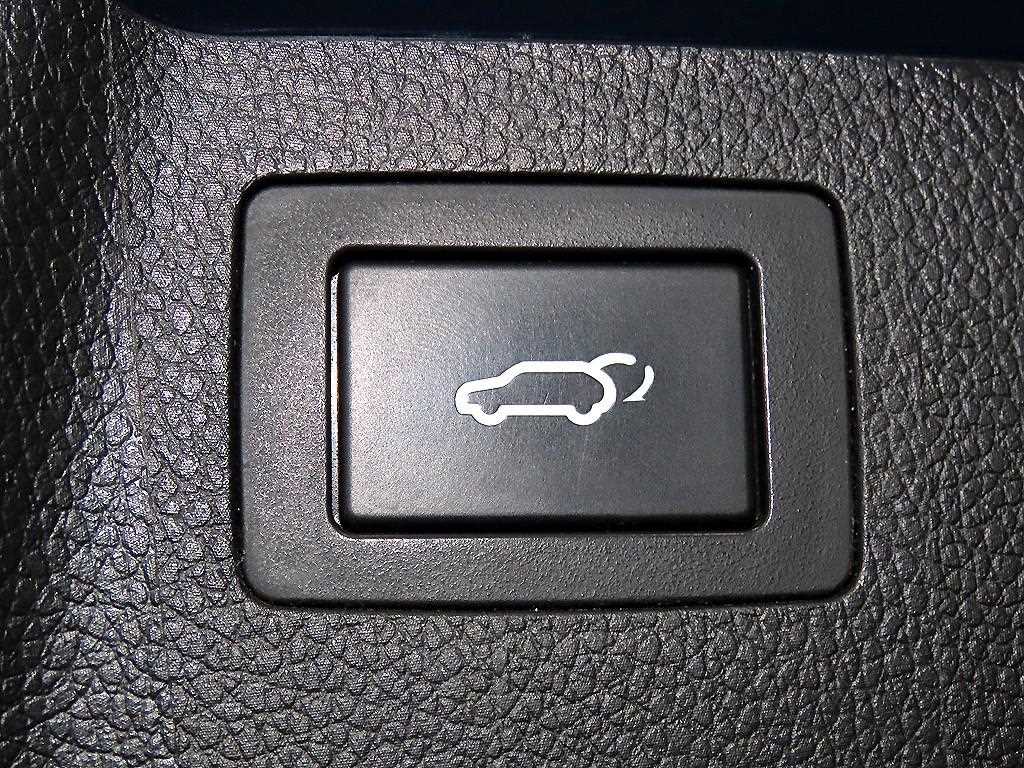 Hyundai Santafe — photo 16