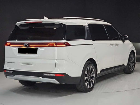 Kia Carnival — photo 04