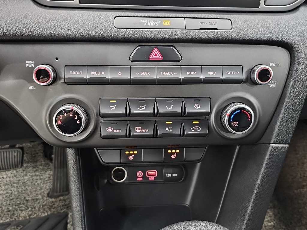 Kia Sportage — photo 10
