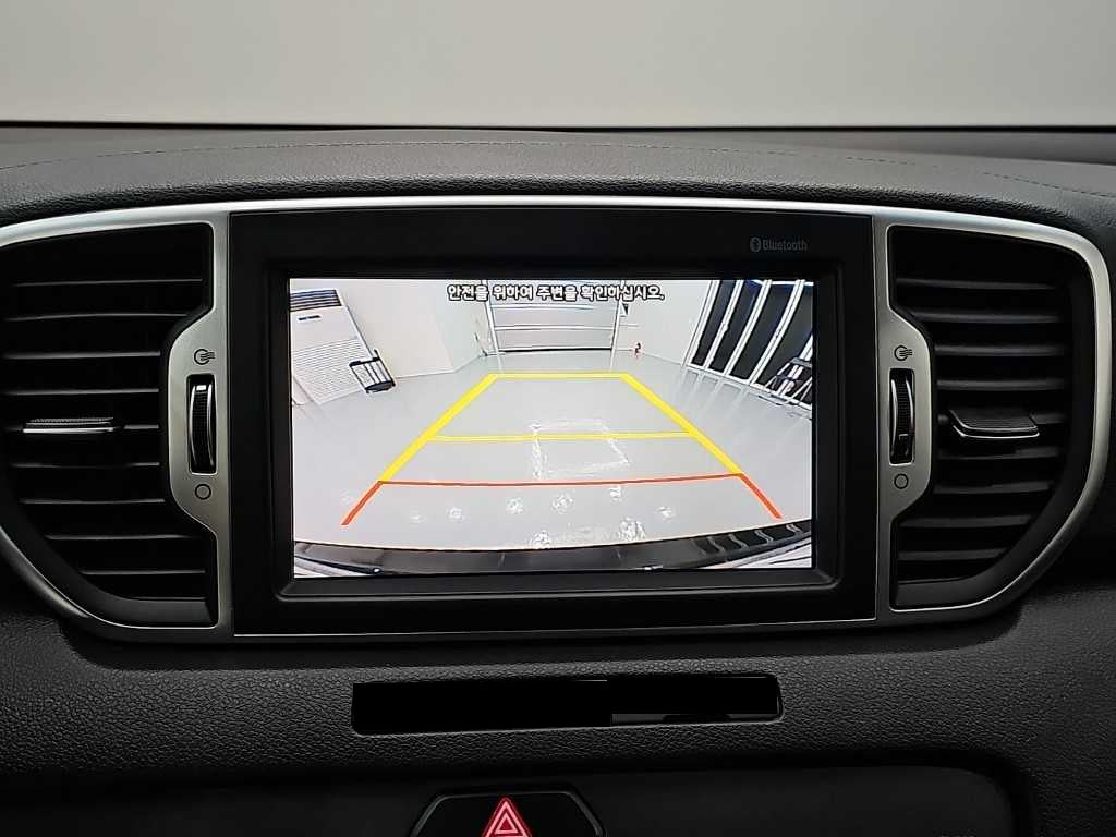 Kia Sportage — photo 14