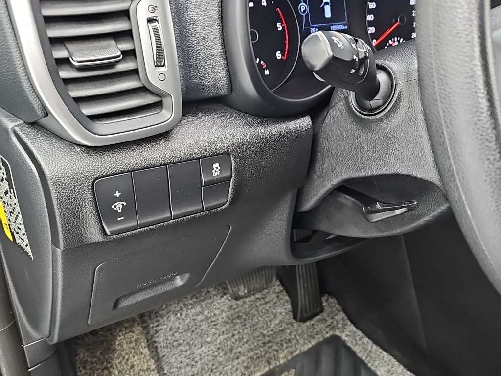 Kia Sportage — photo 16
