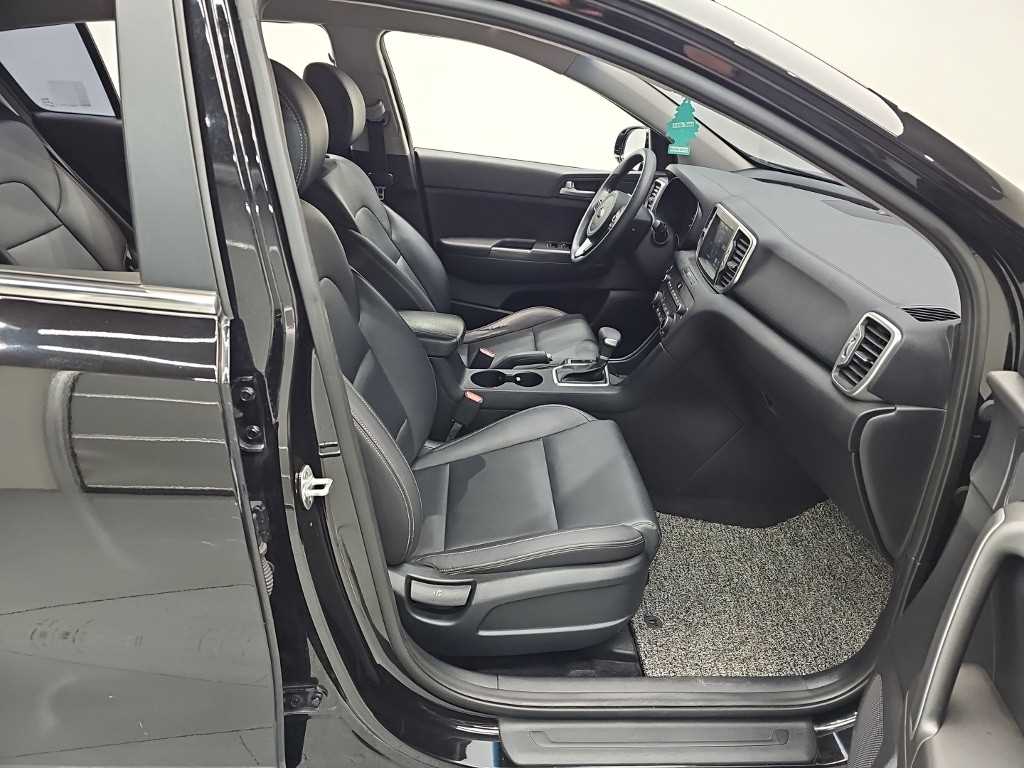 Kia Sportage — photo 19