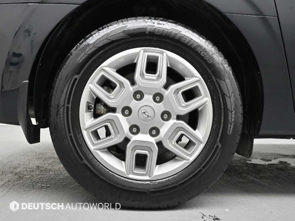 Hyundai Staria — photo 05