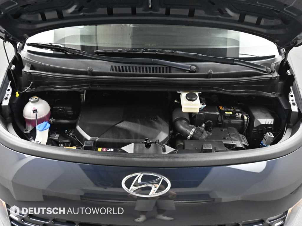 Hyundai Staria — photo 06