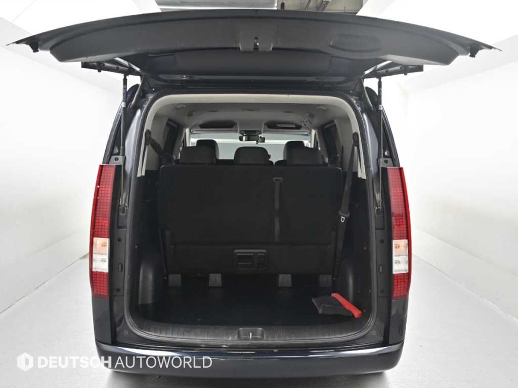 Hyundai Staria — photo 19