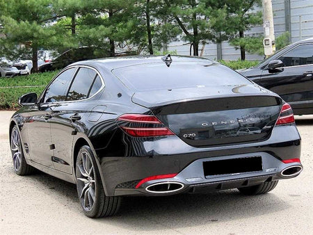 Genesis G70 — photo 03