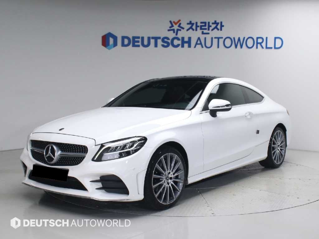 Mercedes-Benz C-Class — photo 01