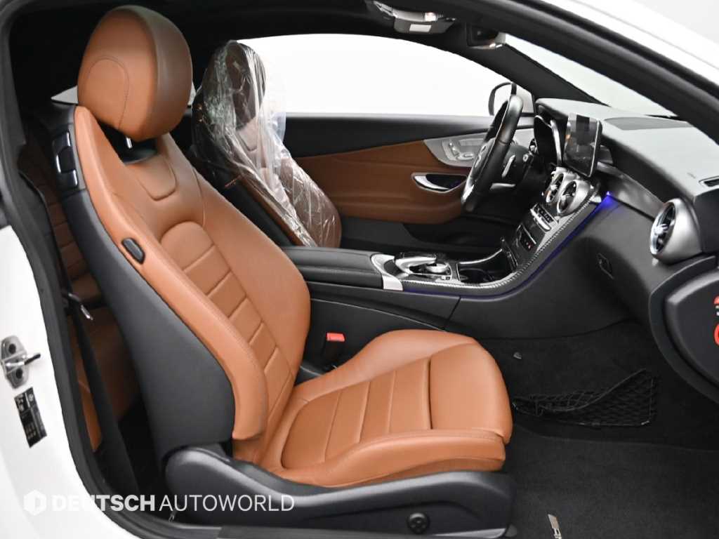 Mercedes-Benz C-Class — photo 10