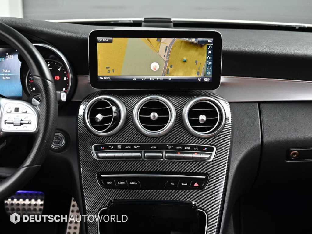 Mercedes-Benz C-Class — photo 14