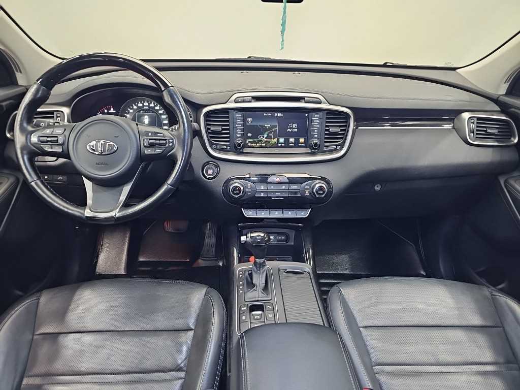 Kia Sorento — photo 07