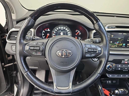 Kia Sorento — photo 09