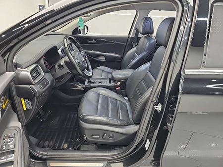 Kia Sorento — photo 11