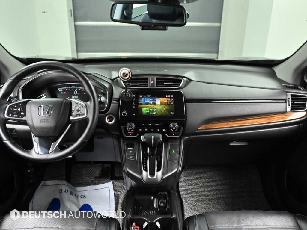Honda CR-V — photo 07