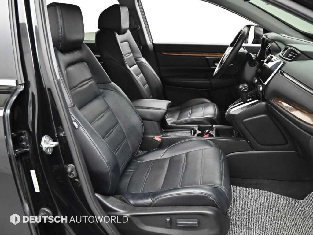 Honda CR-V — photo 10