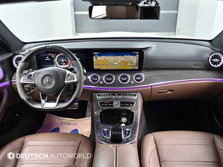 Mercedes-Benz E-Class — photo 07