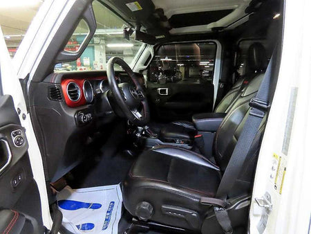 Jeep Wrangler — photo 06