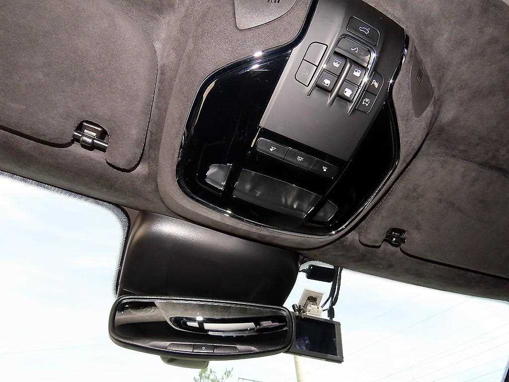 Maserati Levante — photo 14