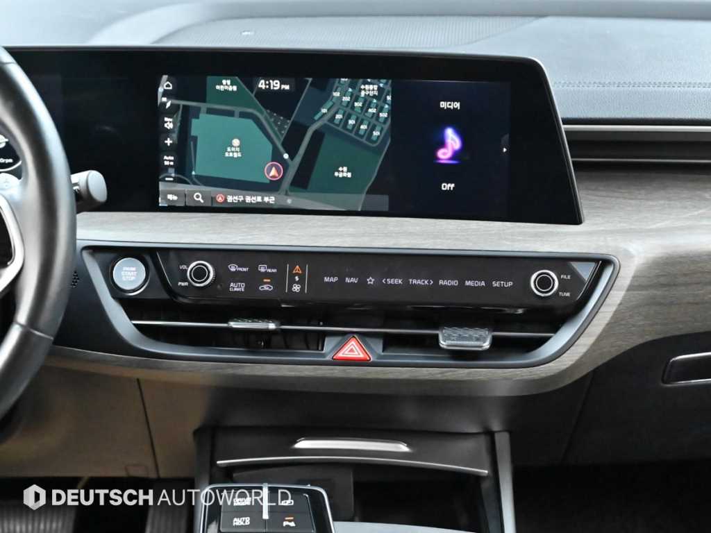Kia K8 — photo 14