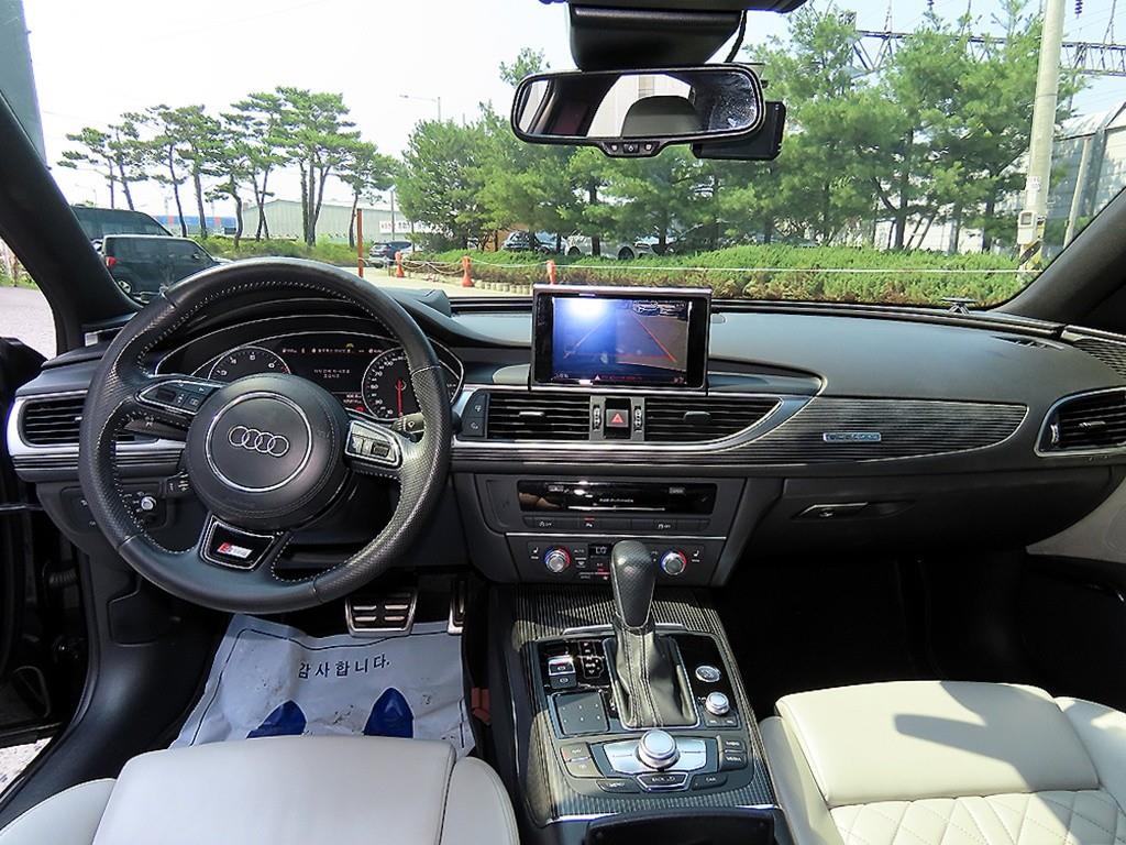 Audi A6 — photo 07