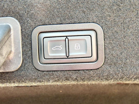 Audi A6 — photo 17