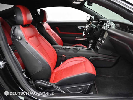 Ford Mustang — photo 10